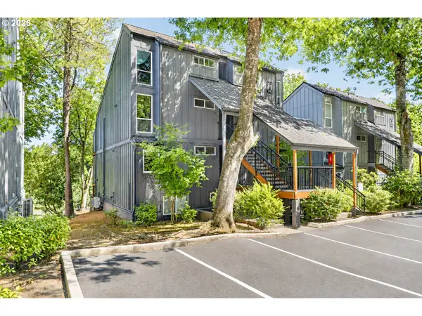100 Kerr Pkwy #52, LakeOswego, OR 97035