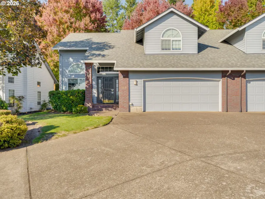 568 NW Willamette Ct, McMinnville, OR 97128 - #3