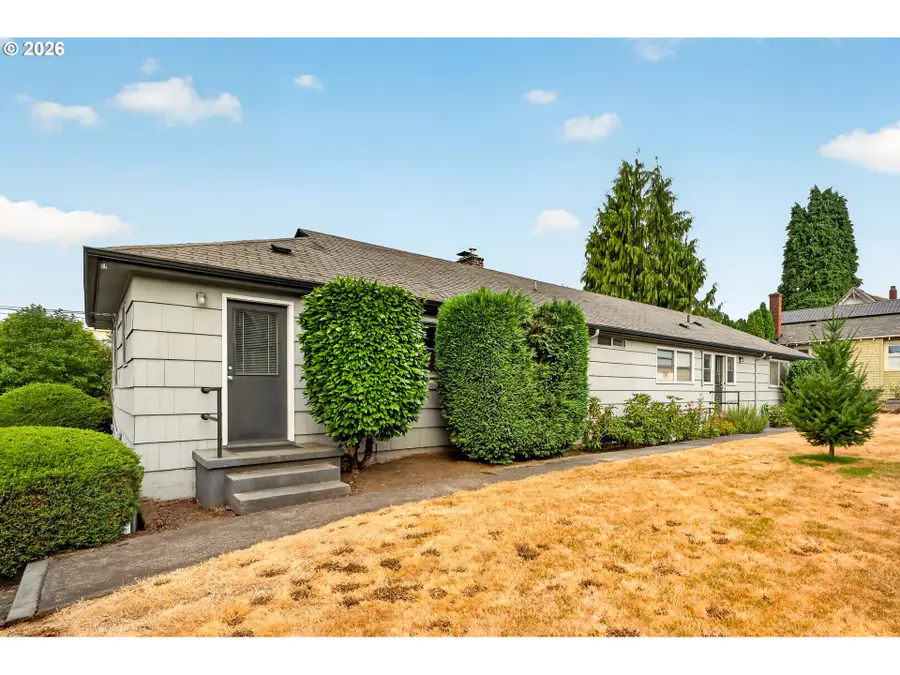 1250 SE 46th Ave, Portland, OR 97215 - #2