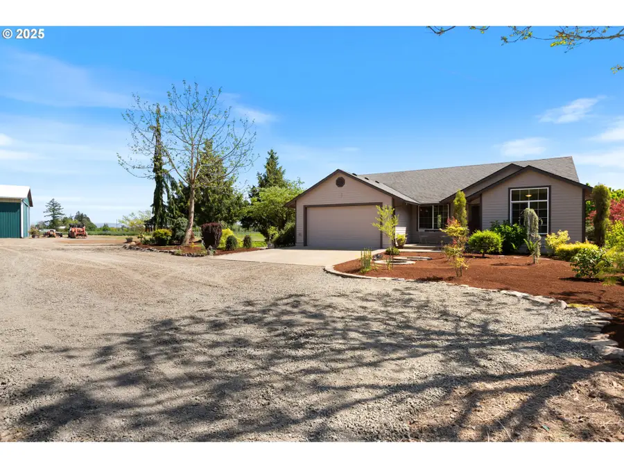 21805 Boones Ferry Rd Ne, Aurora, OR 97002 - #2