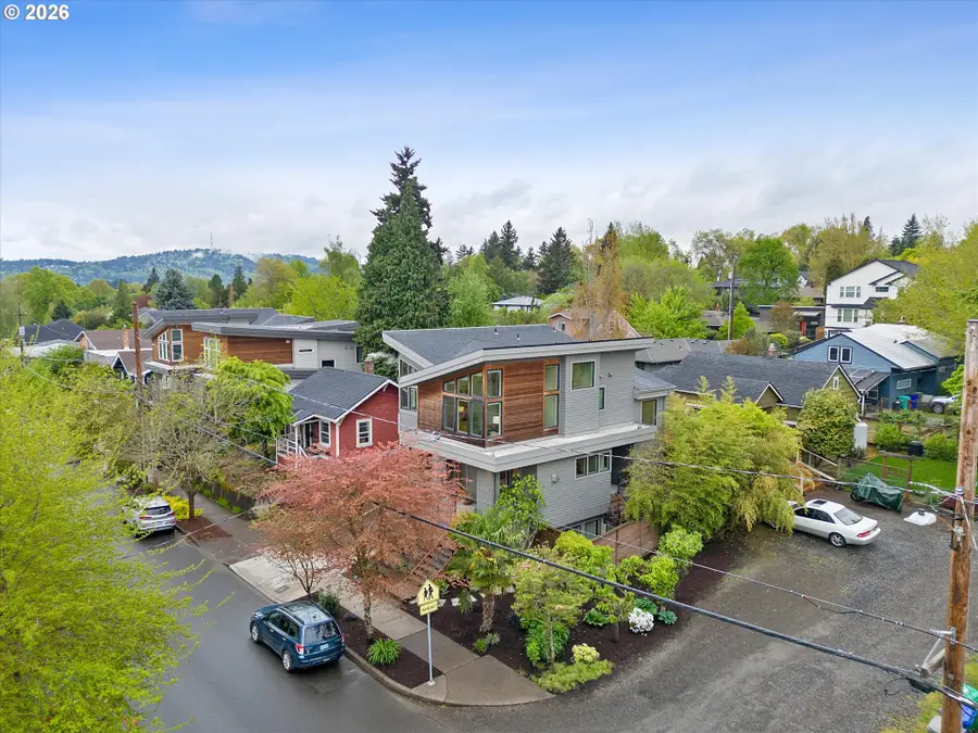 4041 SE Knapp St, Portland, OR 97202 - #2