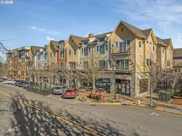 10606 SE Main St #213, Milwaukie, OR 97222