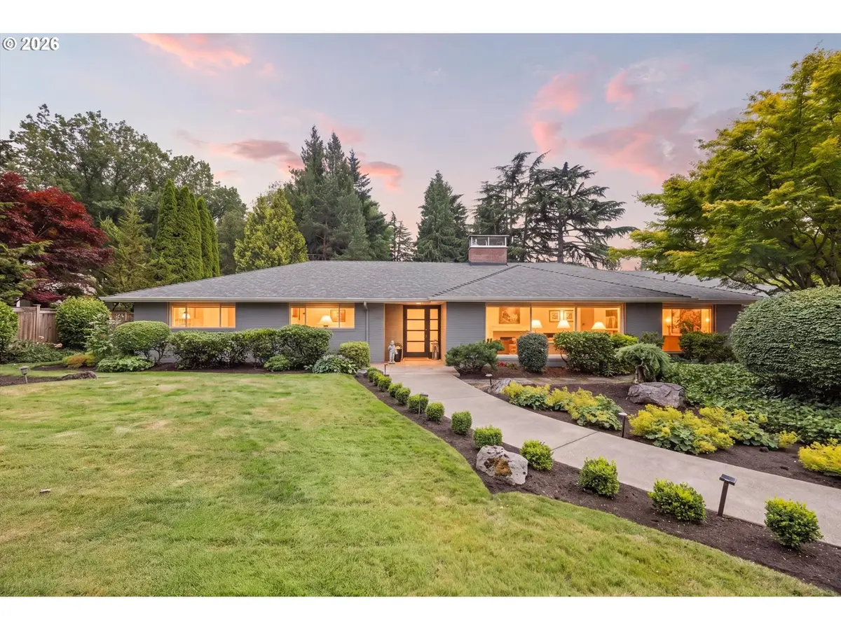 10640 SW Hawthorne Ln, Portland, OR 97225 - #1