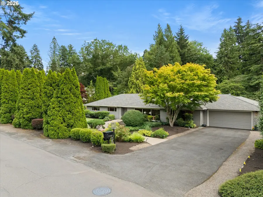10640 SW Hawthorne Ln, Portland, OR 97225 - #3