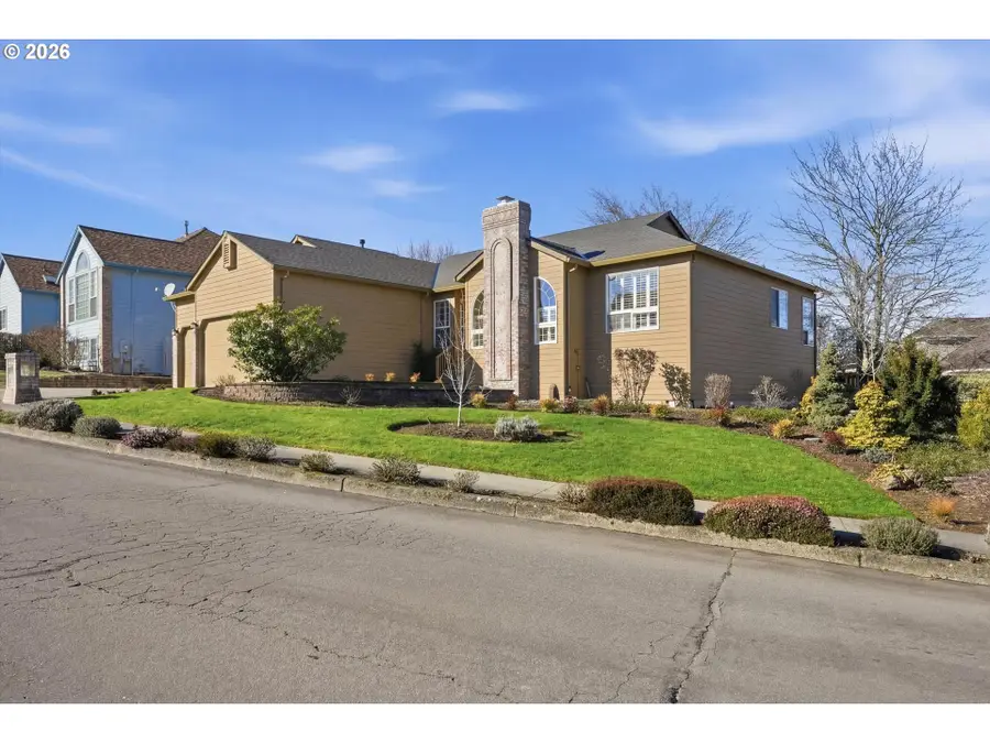 3857 SW Brittany Dr, Gresham, OR 97080 - #3