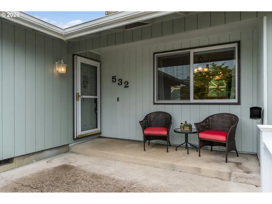 532 Warrington Ave, Eugene, OR 97404 - #3