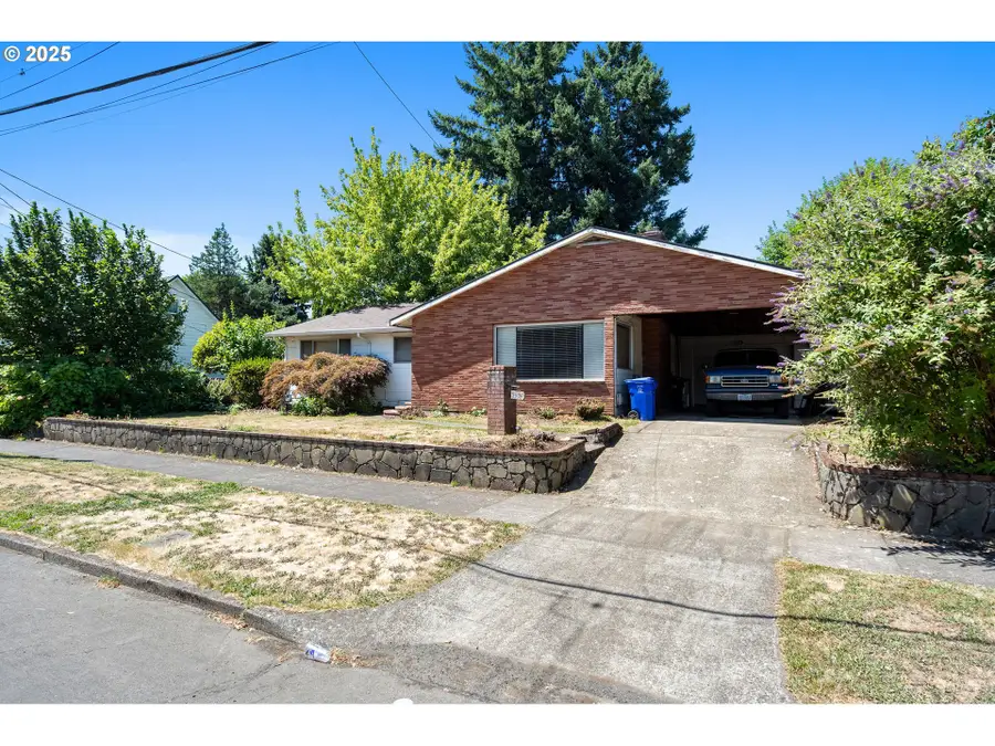 6437 NE 38th Ave, Portland, OR 97211 - #2