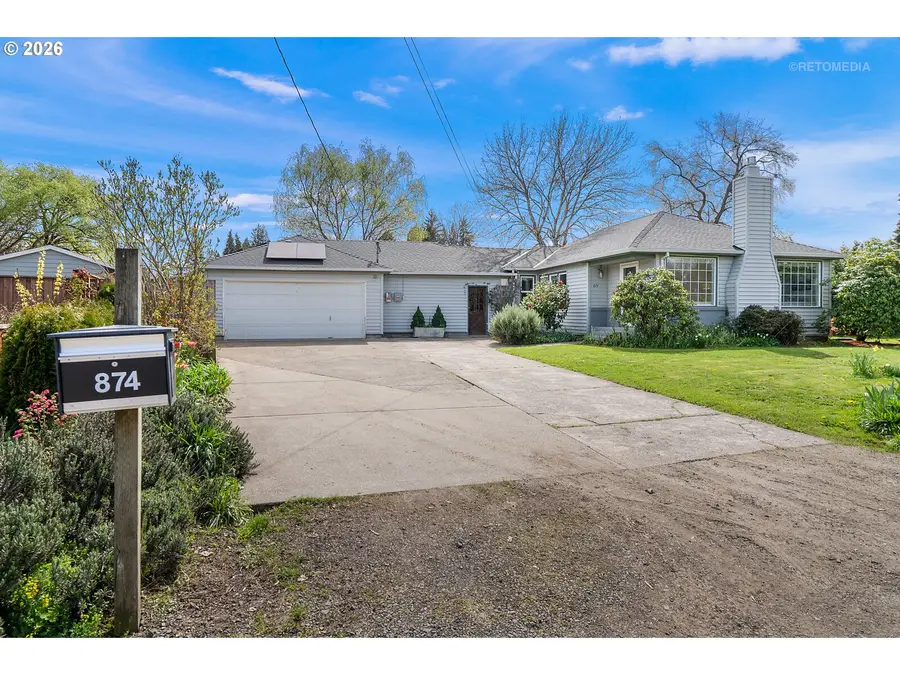 874 NE Birchwood Dr, Hillsboro, OR 97124 - #3