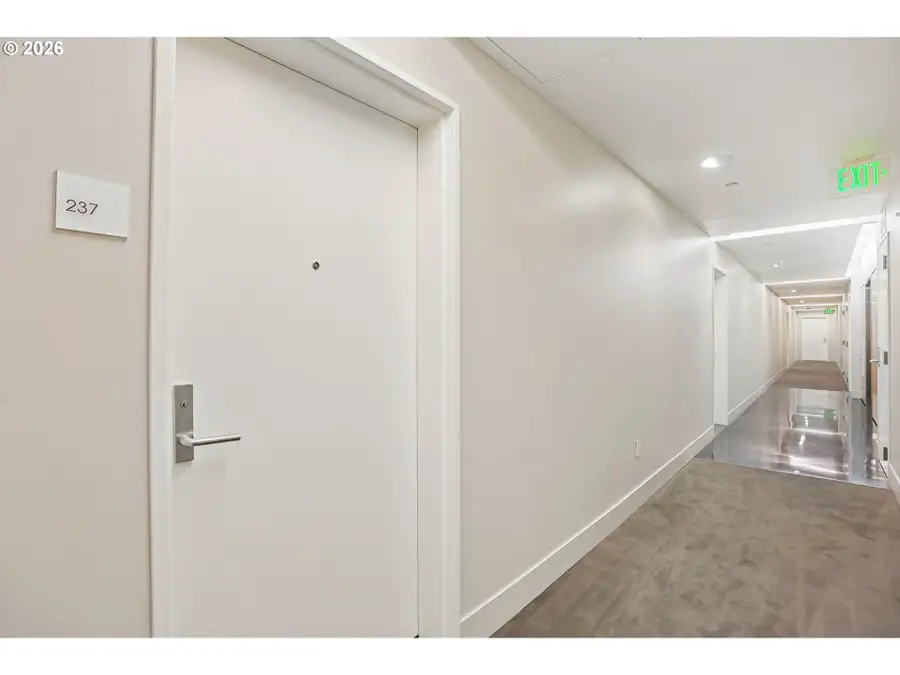 937 NW Glisan St #237, Portland, OR 97209 - #3