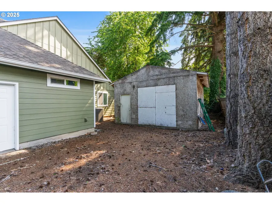 41871 N River Dr, Sweet Home, OR 97386 - Image #3