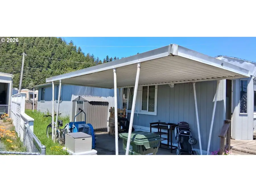 1413 Hawthorne Ave #49, Reedsport, OR 97467 - #2
