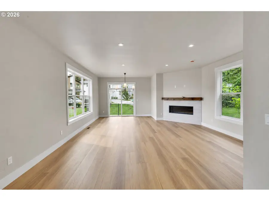 8819 SW 176th Ave, Beaverton, OR 97007 - #3