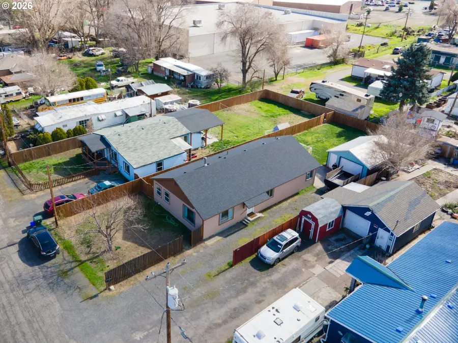 758 Pleasant Ct, The Dalles, OR 97058 - #3