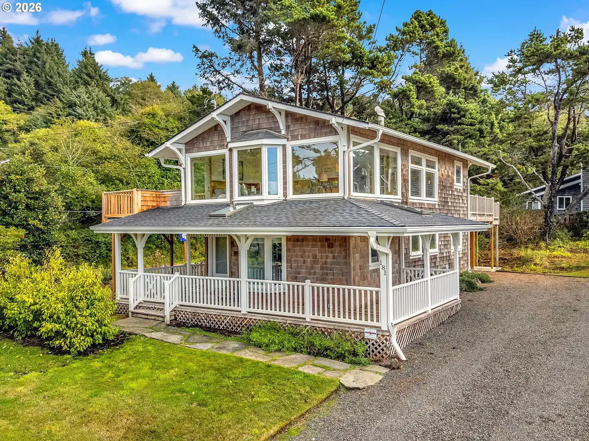 181 W Sitka St, Cannon Beach, OR 97110 - #1