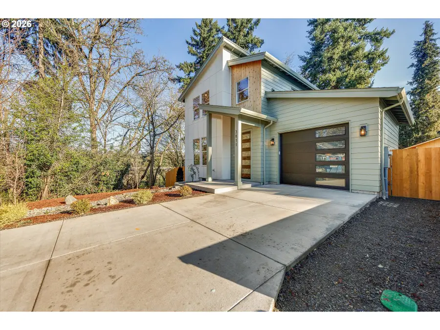 3811 Q St, Vancouver, WA 98663 - Image #2