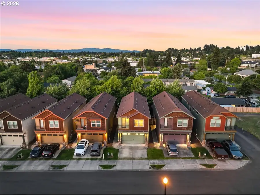7405 NW 1st Pl, Vancouver, WA 98665 - #2