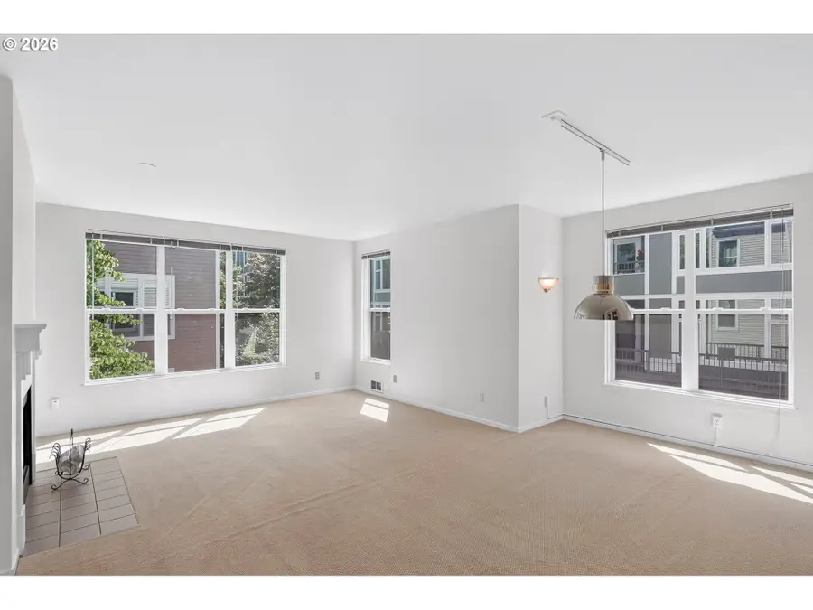 1710 S Harbor Way #C-307, Portland, OR 97201 - #3