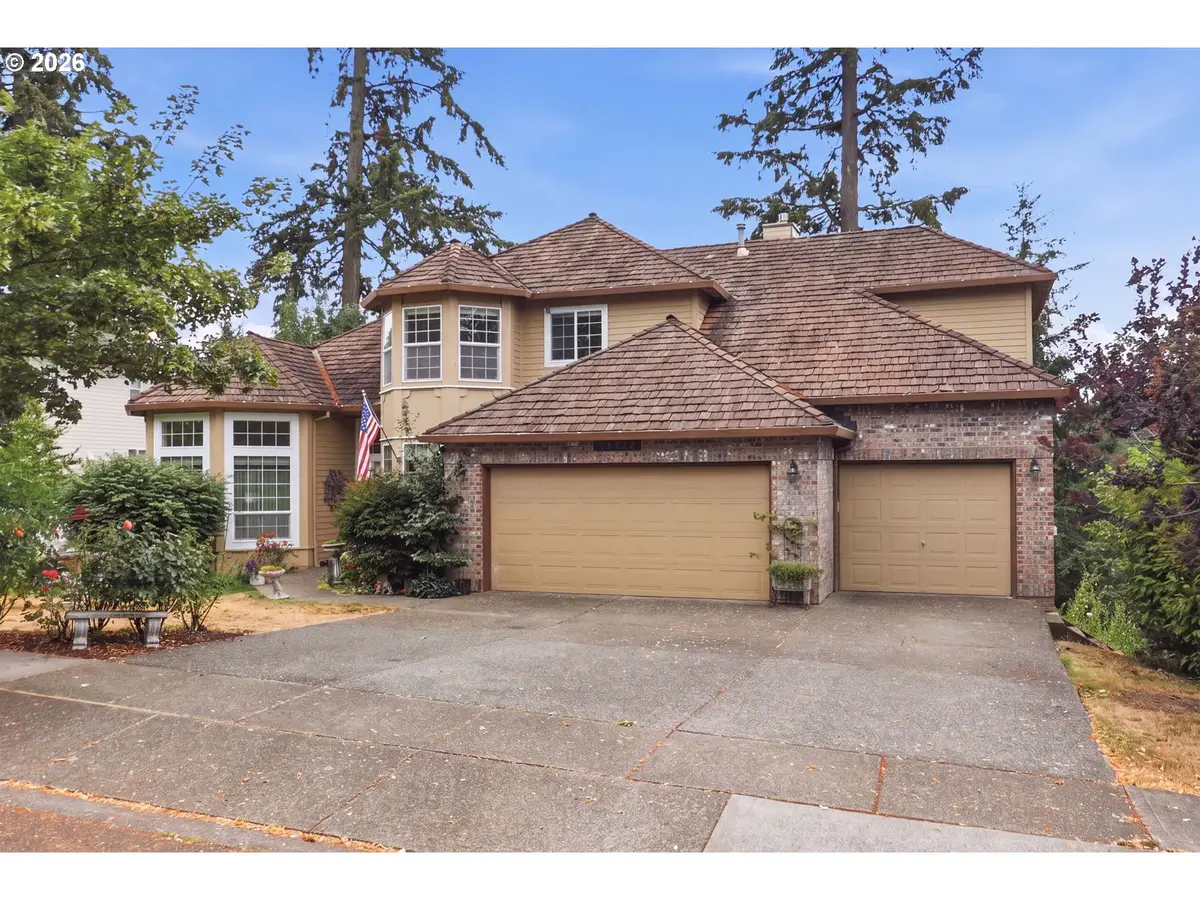 16431 SW Timberland Dr, Beaverton, OR 97007 - #1