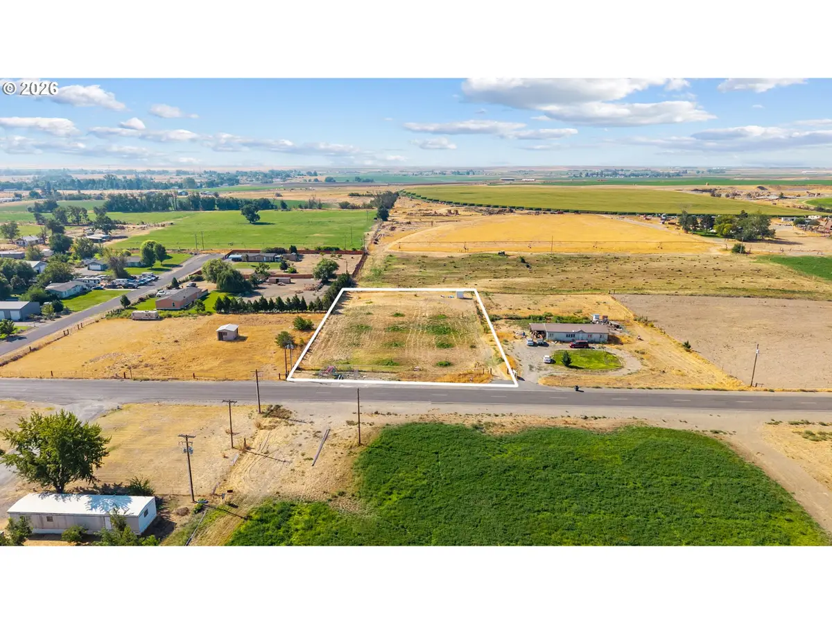 74890 Columbia Ln, Irrigon, OR 97844 - #1