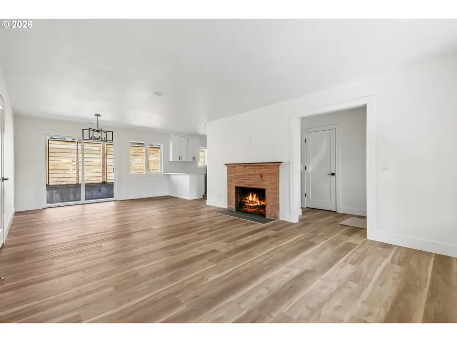 9545 SW 90th Ave, Portland, OR 97223 - #3