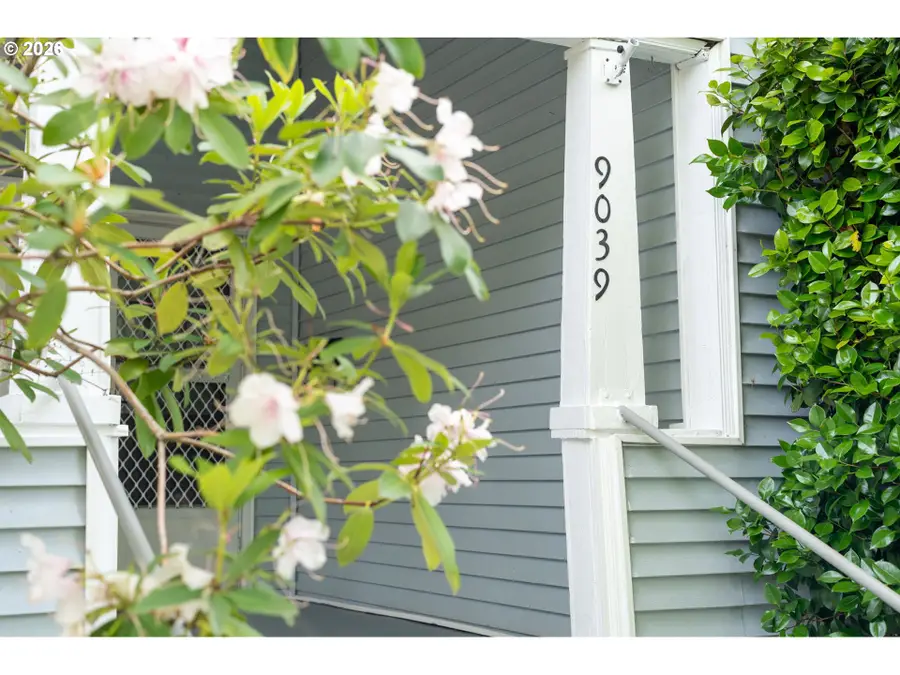 9039 N Richmond Ave, Portland, OR 97203 - #3