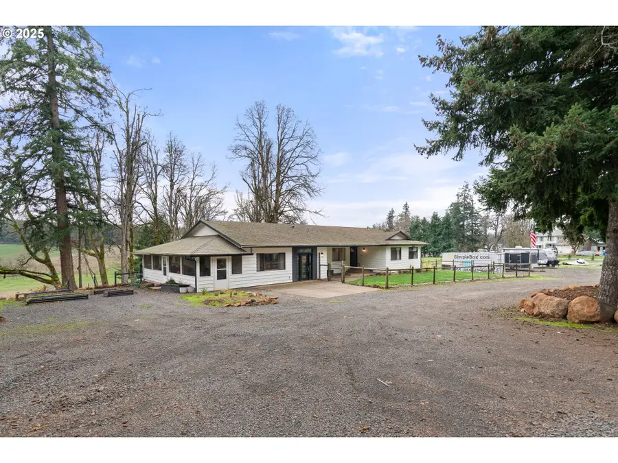 6020 Valley View Rd Ne, Silverton, OR 97381 - Image #2