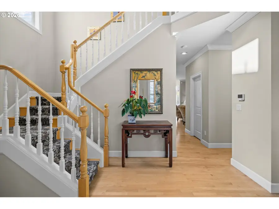 4735 Amherst Ct, Lake Oswego, OR 97035 - #3