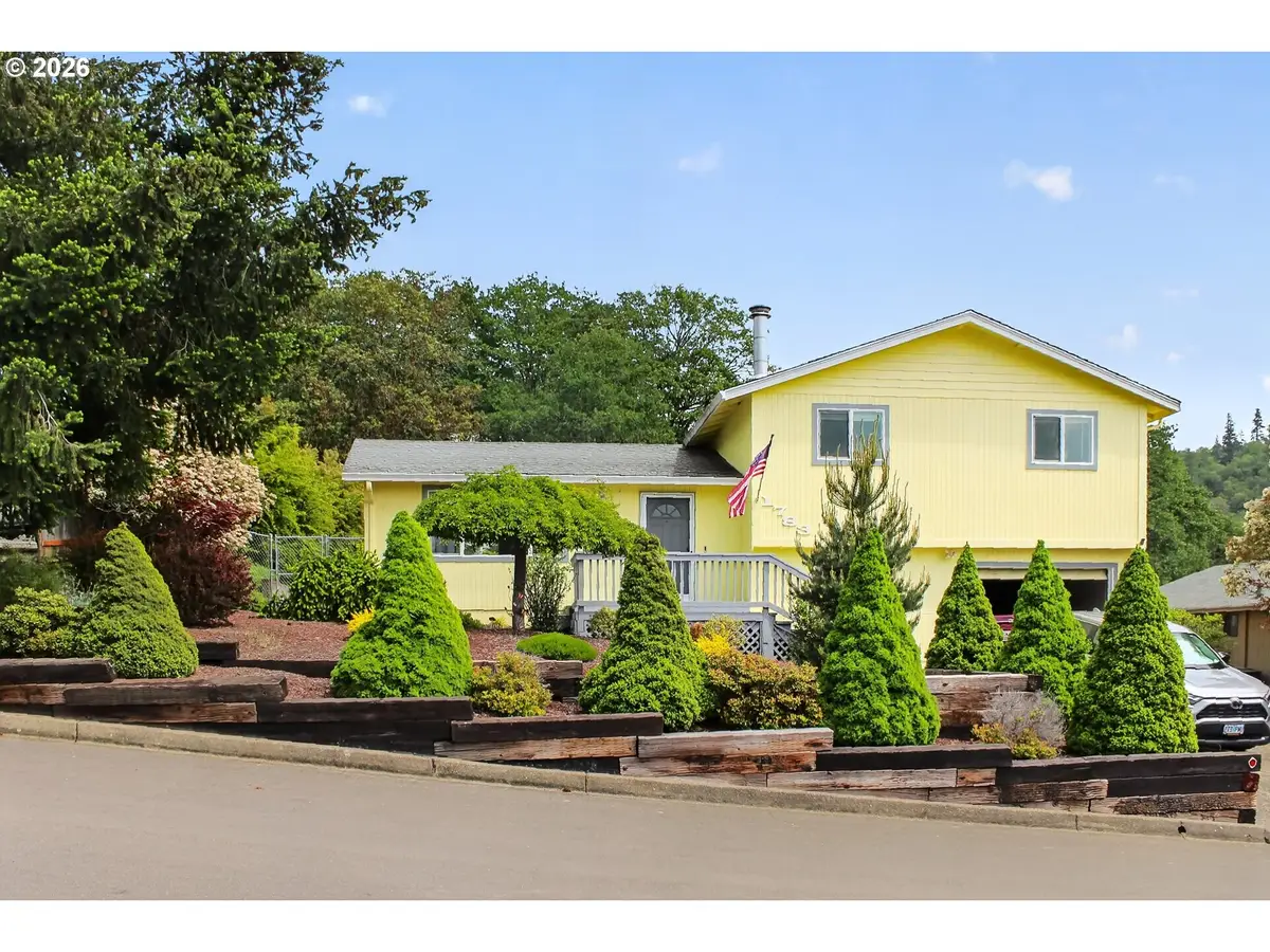1783 NE Todd St, Roseburg, OR 97470 - #1