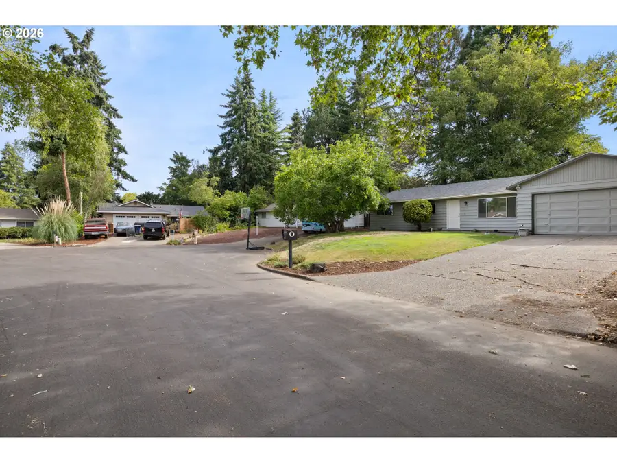 5590 SW 182nd Ave, Aloha, OR 97078 - #3