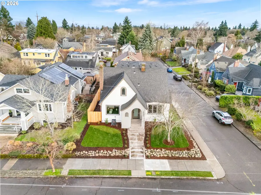 4208 NE 20th Ave, Portland, OR 97211 - Image #2