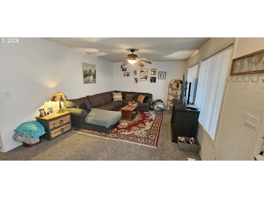 4986 Rebecca St, Salem, OR 97305 - #2