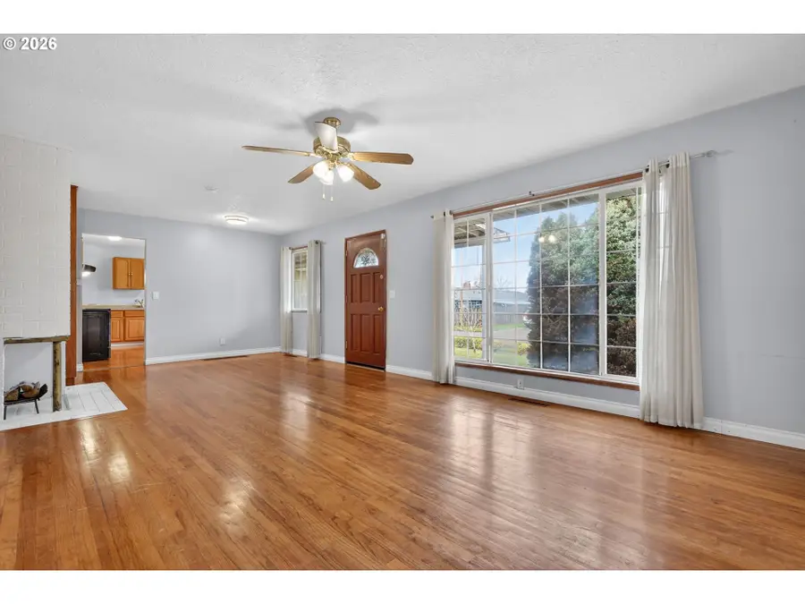 12330 NE Knott St, Portland, OR 97230 - #3