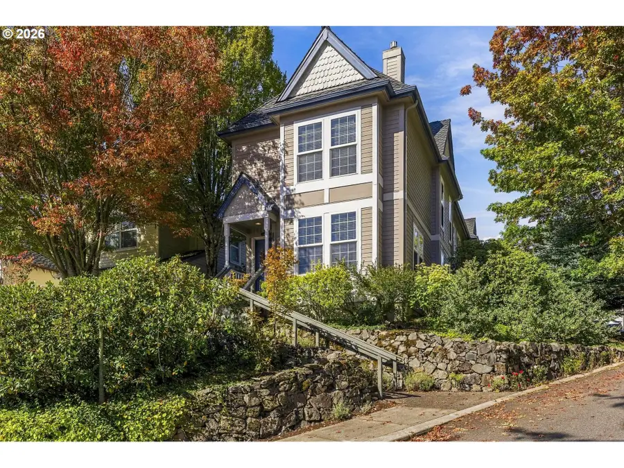 2533 NW Stimpson Ln #29, Portland, OR 97229 - #2