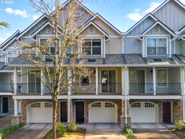 1952 NE 48th Way, Hillsboro, OR 97124