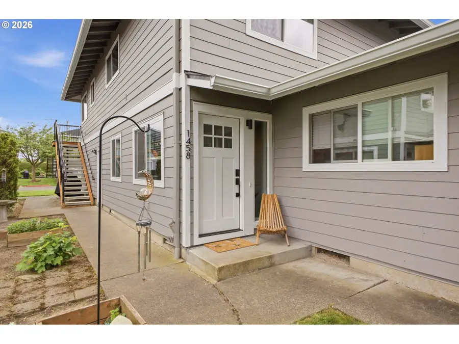 1458 NE Paropa Ct, Gresham, OR 97030 - #3