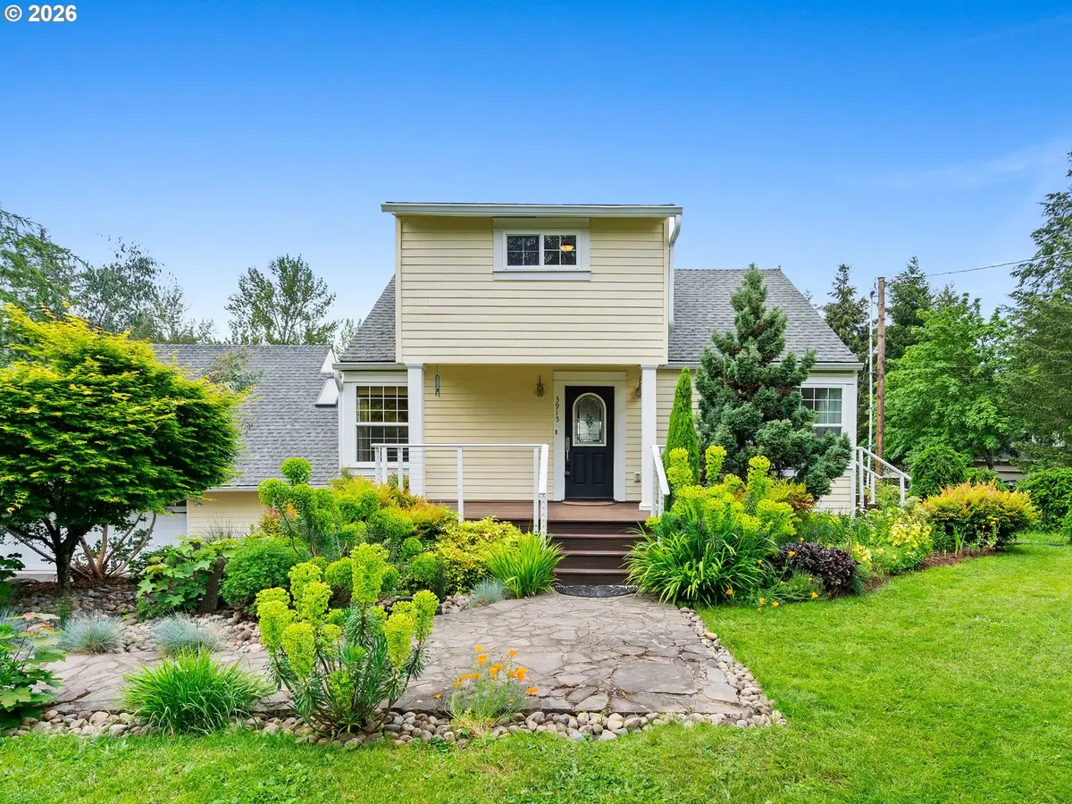 3915 SW Pomona St, Portland, OR 97219 - #1