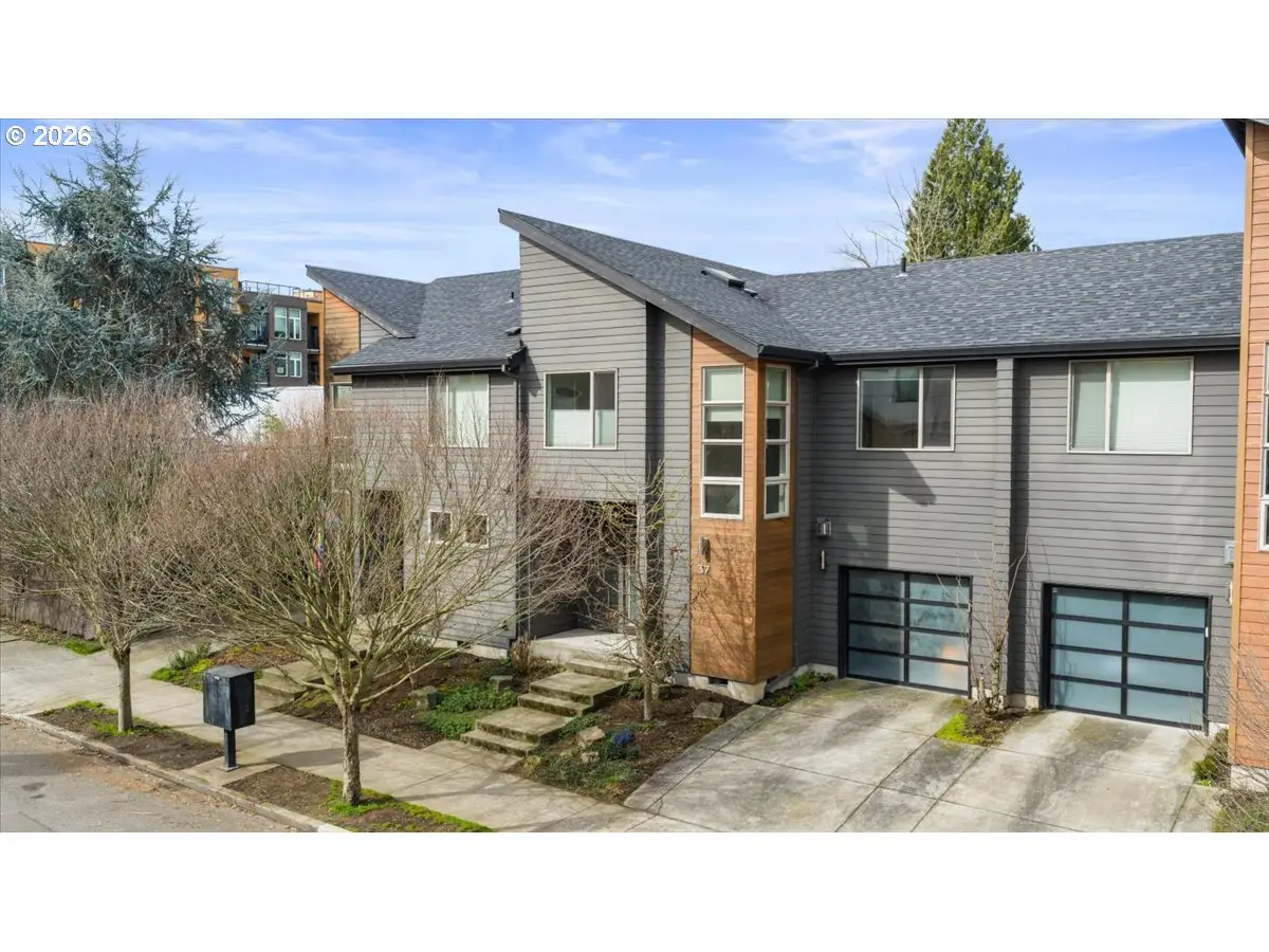 37 NE Skidmore St, Portland, OR 97211 - #1
