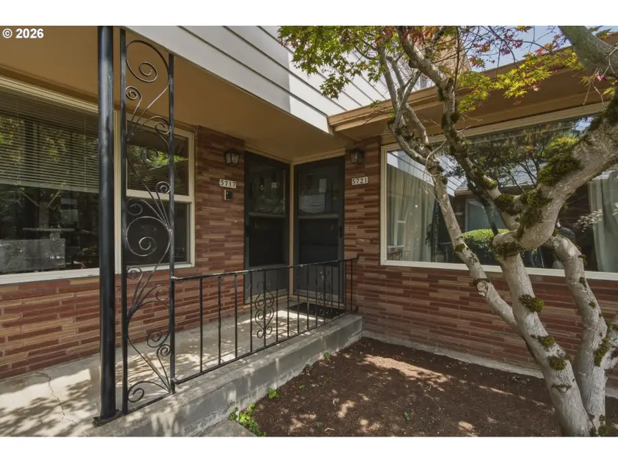 5707 SE Division St Se, Portland, OR 97206 - #2