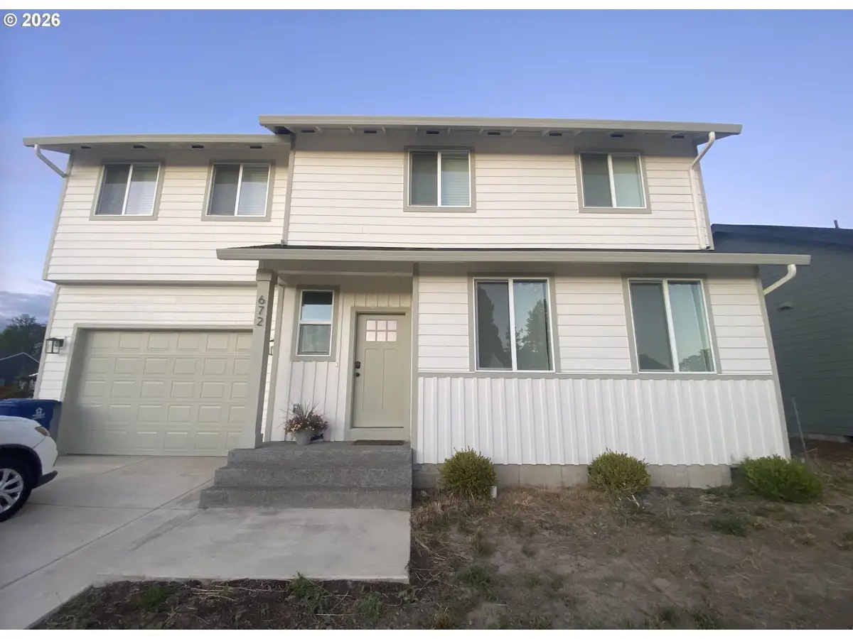 672 Parker Loop, Silverton, OR 97381 - #1