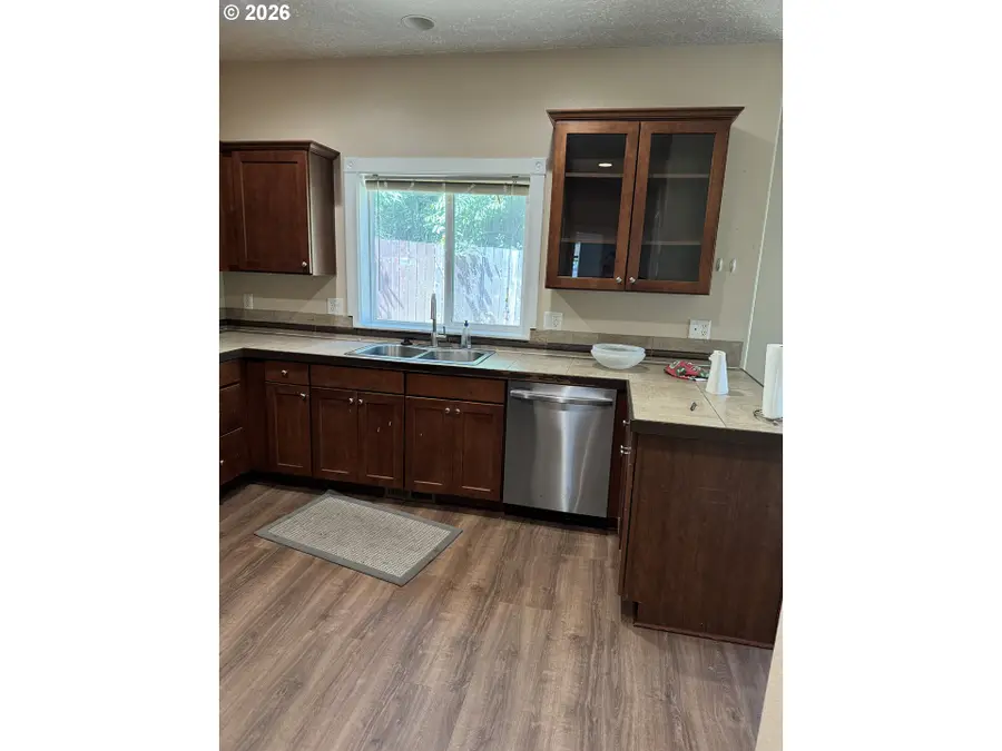 359 Bridge St, Fairview, OR 97024 - #3