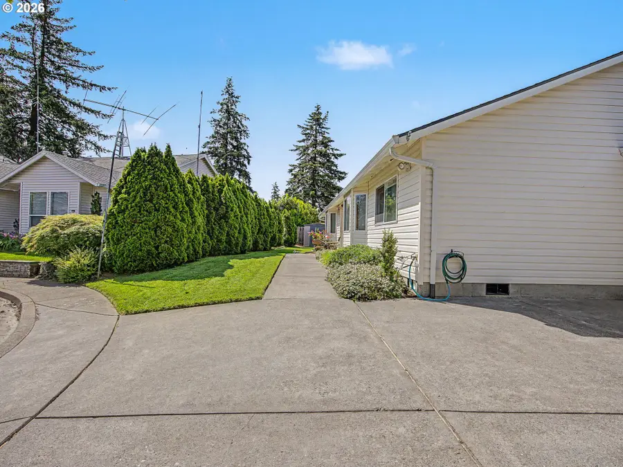1633 SE 162nd Ave, Portland, OR 97233 - #3