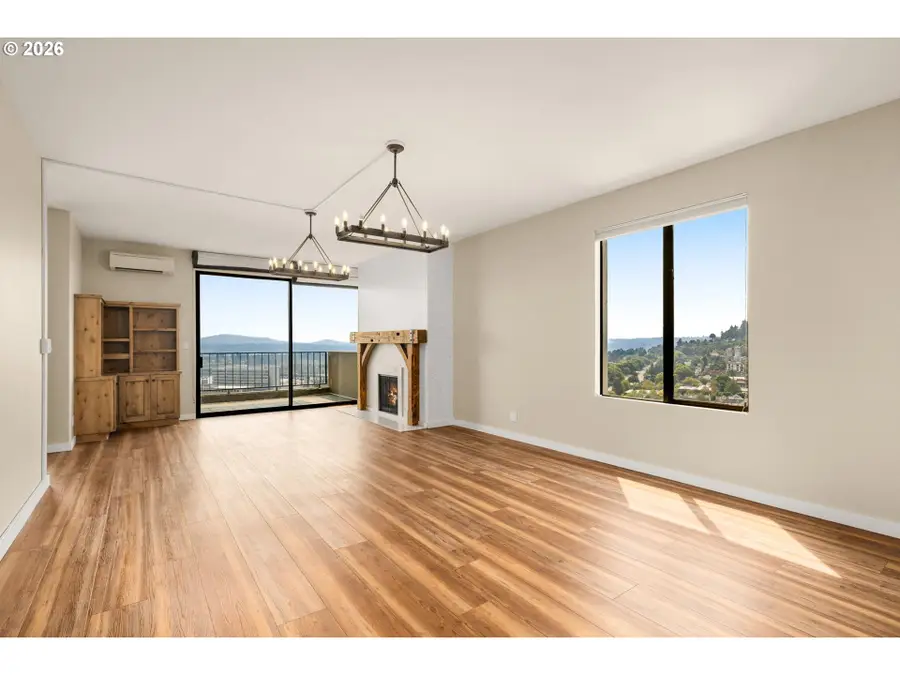 2221 SW 1st Ave #2424, Portland, OR 97201 - #3