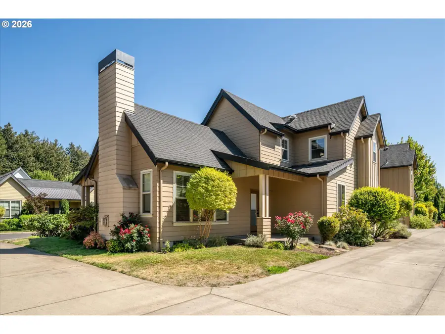 360 Mia Ln, Eugene, OR 97401 - #2