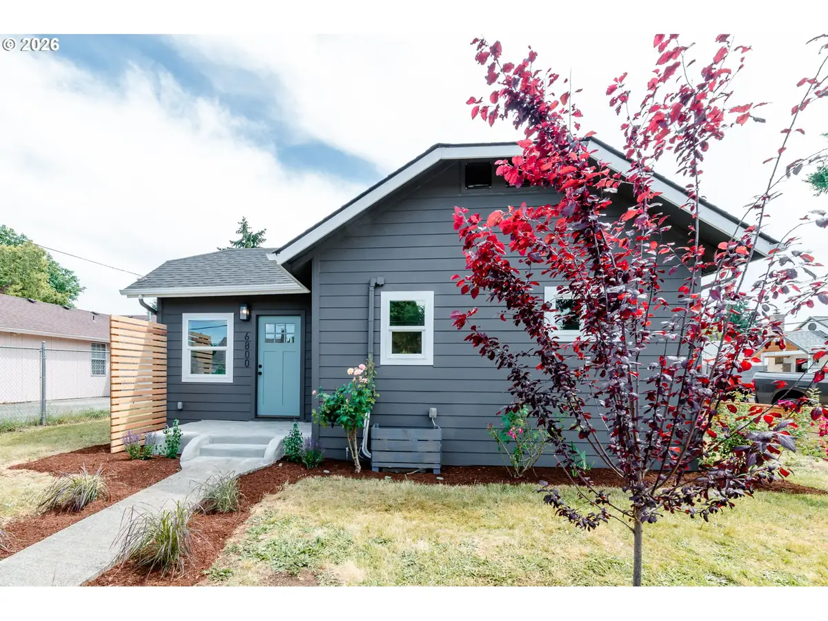 6800 SE Duke St, Portland, OR 97206 - #1