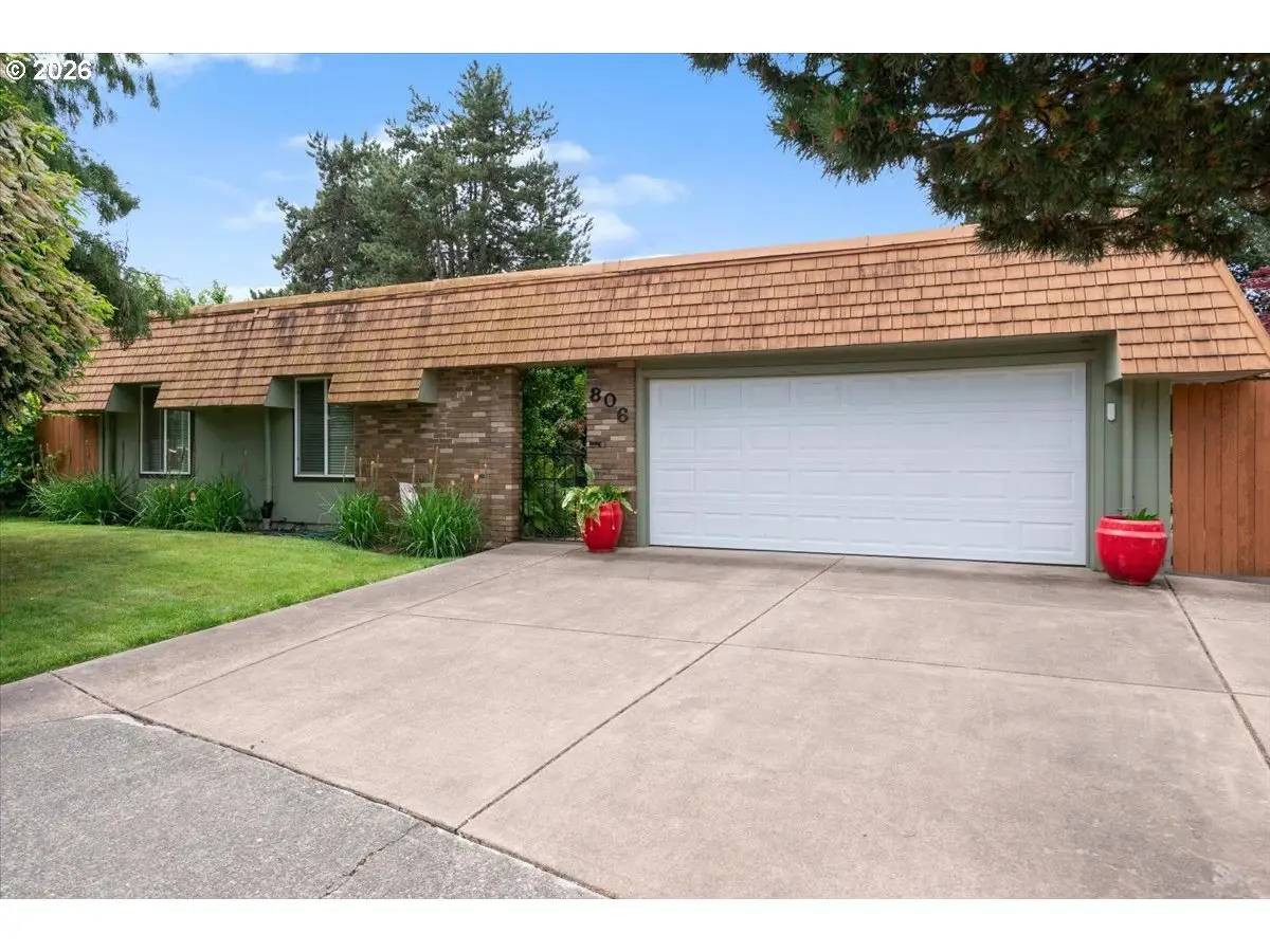 806 NE Nightingale Ct, Keizer, OR 97303 - #1