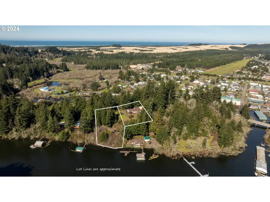 305 Hilltop Dr, Lakeside, OR 97449 - Image #2