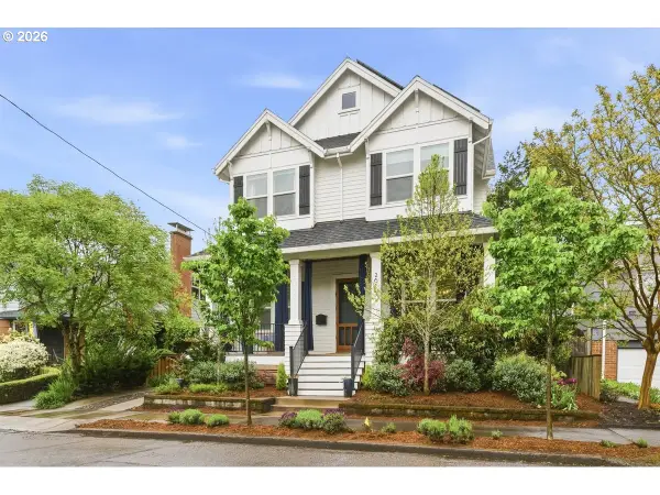 2614 NE 32nd Pl, Portland, OR 97212
