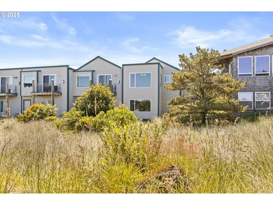 238 SW 27th St, Newport, OR 97365 - #2