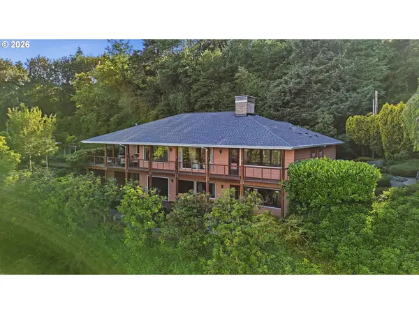 2109 NW Couch St, Camas, WA 98607