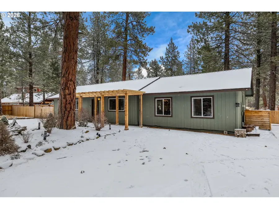 69322 Hackamore, Sisters, OR 97759 - #3